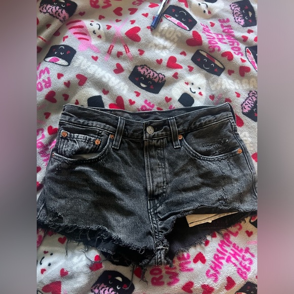 High-Waisted Faded Black Levi Denim Shorts - Picture 1 of 5